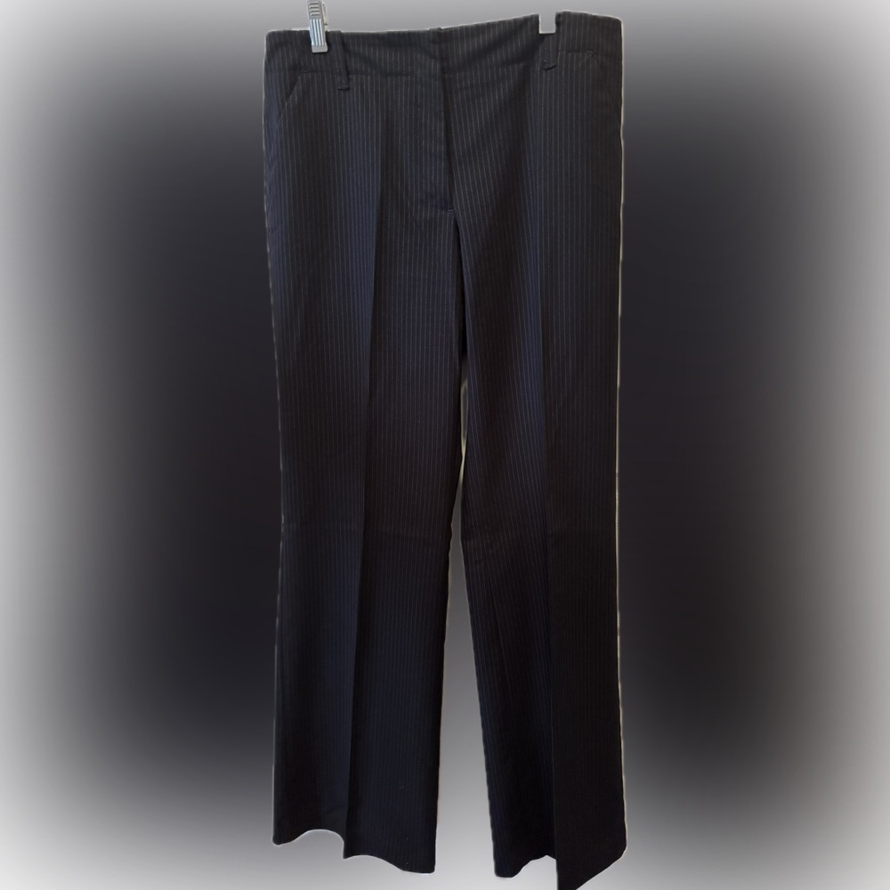 New York & Company 3 piece Black Pinstripe Suit - Picture 5 of 6